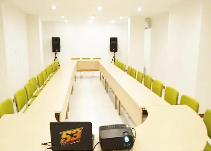 Hotel Grand Singaraja
